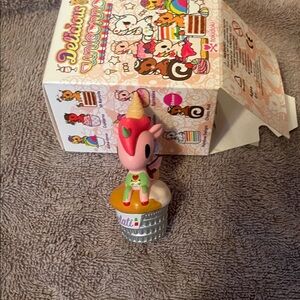 Tokidoki Unicorno Cupcake Toy - Gelatinous